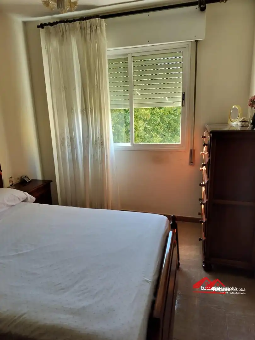 Bedroom of Flat for sale in Córdoba  with Air Conditioner and Balcony