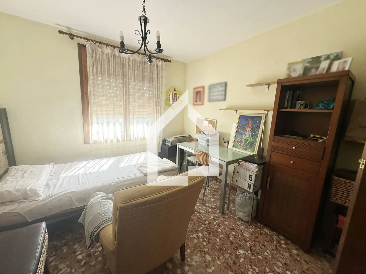 Sala d'estar de Casa o xalet en venda en San Vicente del Raspeig / Sant Vicent del Raspeig amb Jardí privat, Terrassa i Piscina
