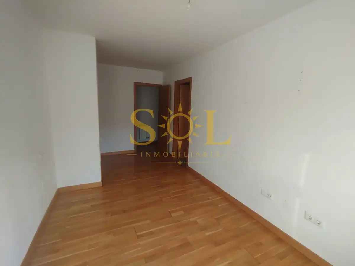 Living room of Flat for sale in León Capital   with Heating and Parquet flooring