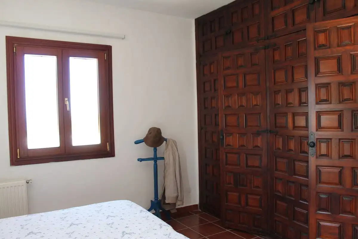 Dormitori de Casa adosada en venda en Marbella amb Aire condicionat, Terrassa i Traster