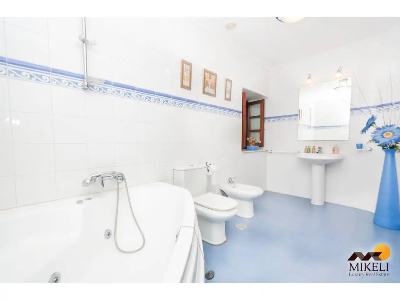 Bany de Casa o xalet en venda en Alfoz de Lloredo amb Calefacció, Jardí privat i Terrassa