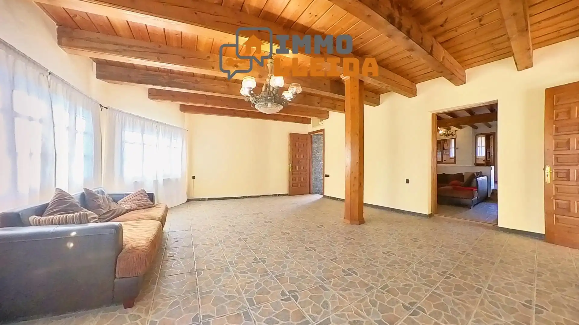 Casa con terraza en venta en Calle Sant Armengol 4, imagen 50