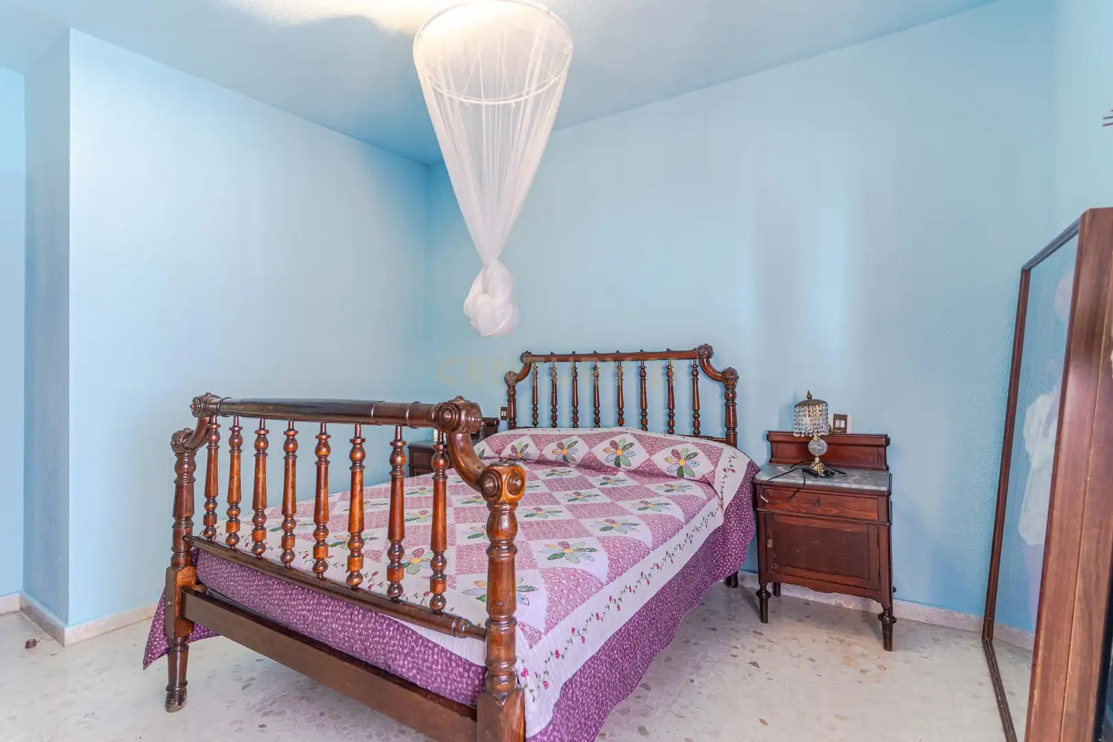 Dormitori de Apartament en venda en La Taha amb Rentadora i Balcó