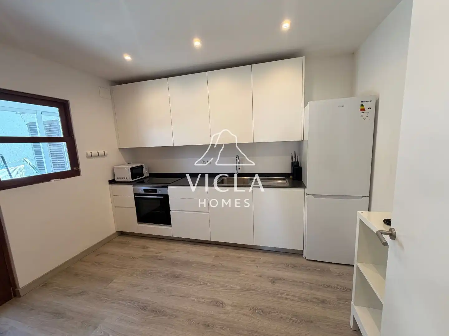 Kitchen of Flat for rent in Santa Eulària des Riu  with Air Conditioner, Heating and Parquet flooring