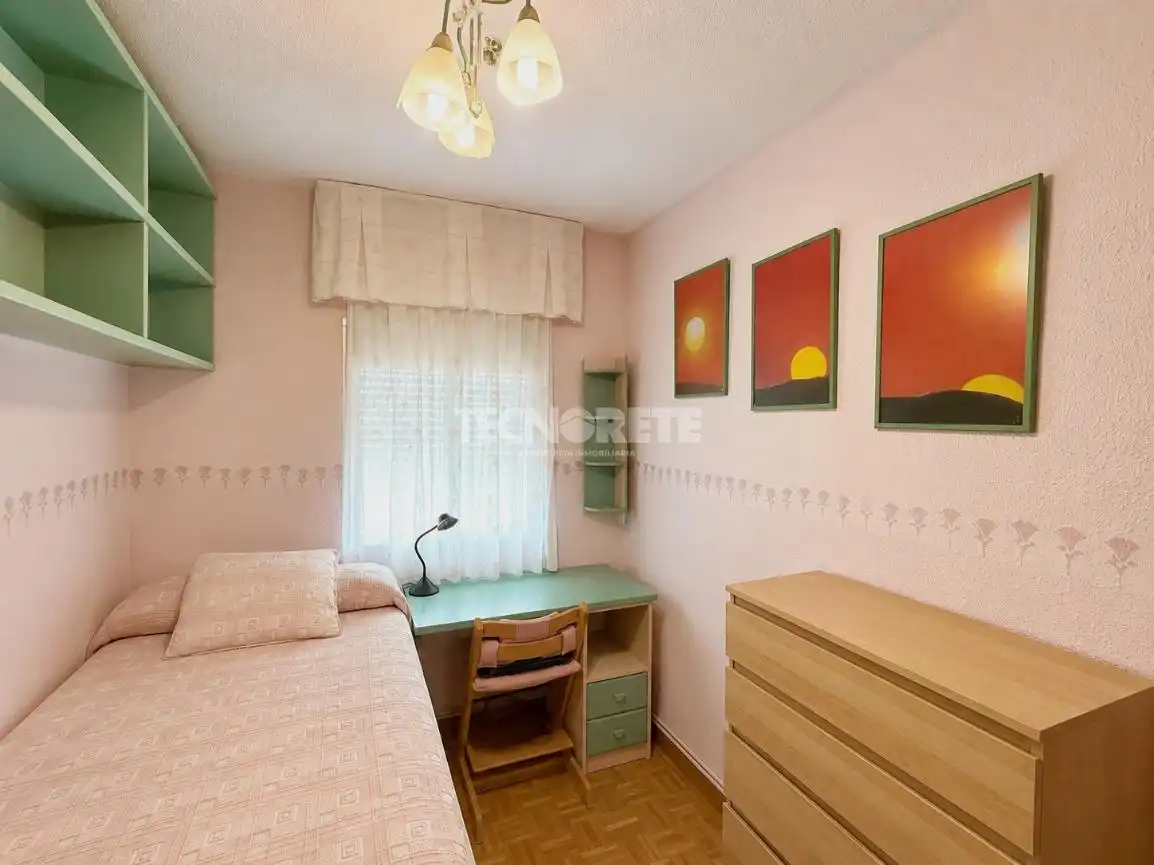 Habitación de Piso en venta en Madrid