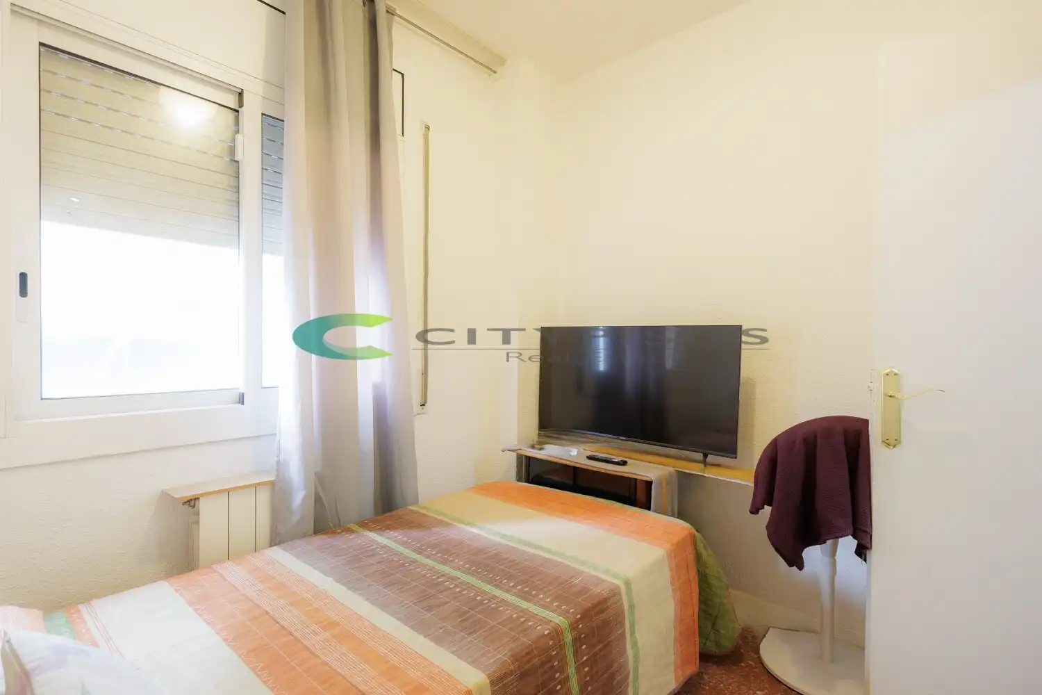 Bedroom of Flat for sale in Barcelona  with Heating, Oven and Balcony