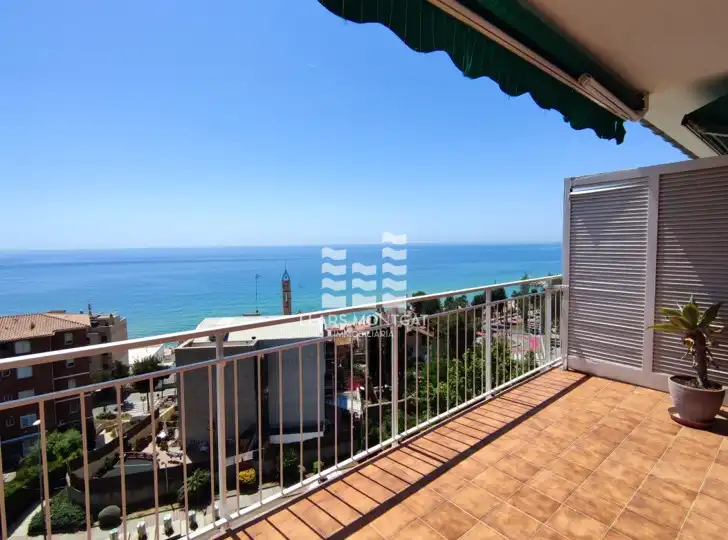 Balcony of Attic for sale in Montgat  with Heating, Parquet flooring and Terrace