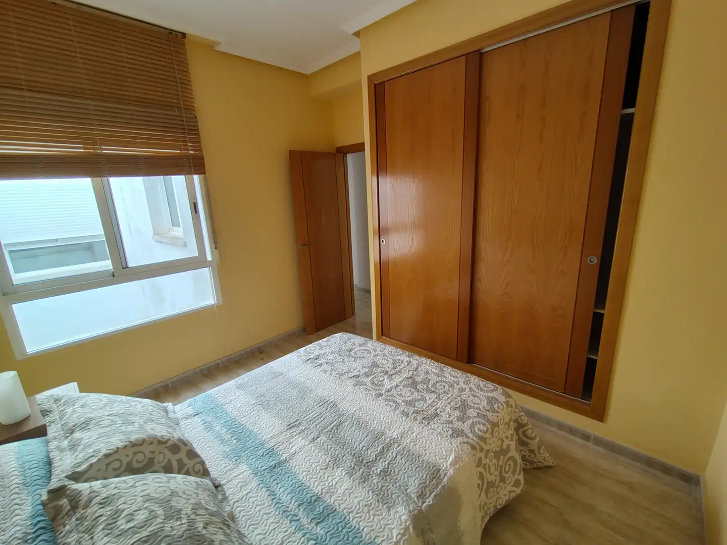 Habitación de Piso en venta en Almoradí con Amueblado, Lavadora y Balcón