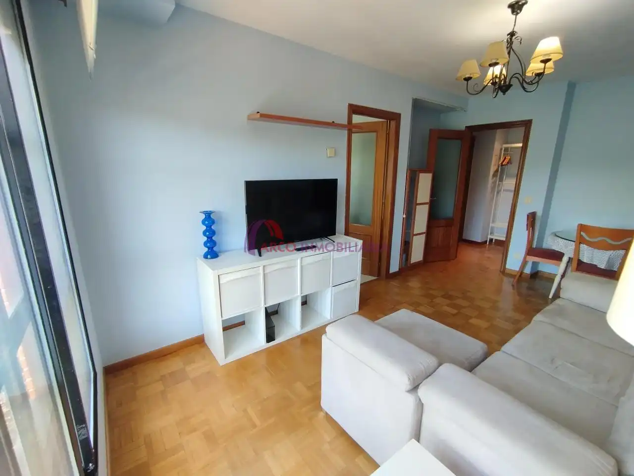 Sala d'estar de Apartament en venda en Burgos amb Calefacció i Traster