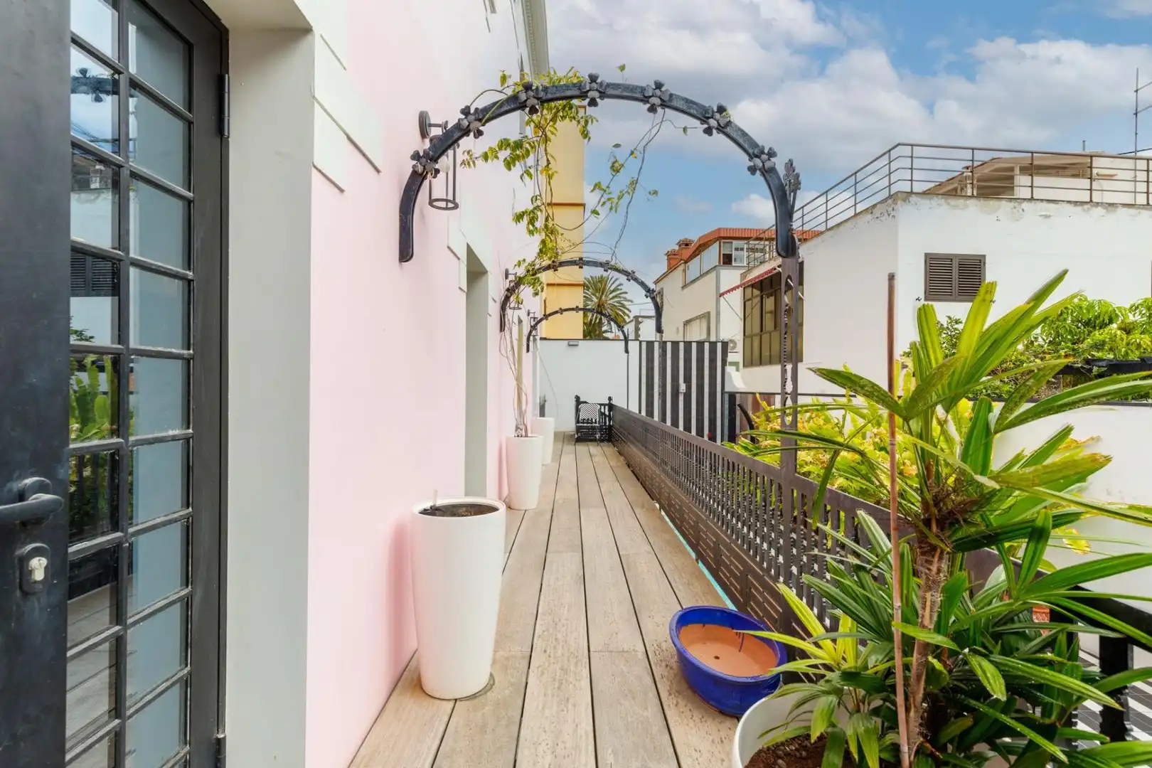 Terrassa de Casa o xalet en venda en Las Palmas de Gran Canaria amb Jardí privat, Terrassa i Traster