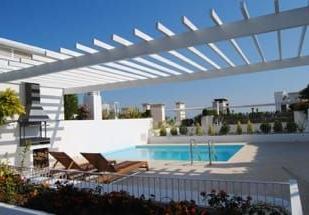 Swimming pool of Attic to rent in Marbella  with Air Conditioner, Terrace and Swimming Pool