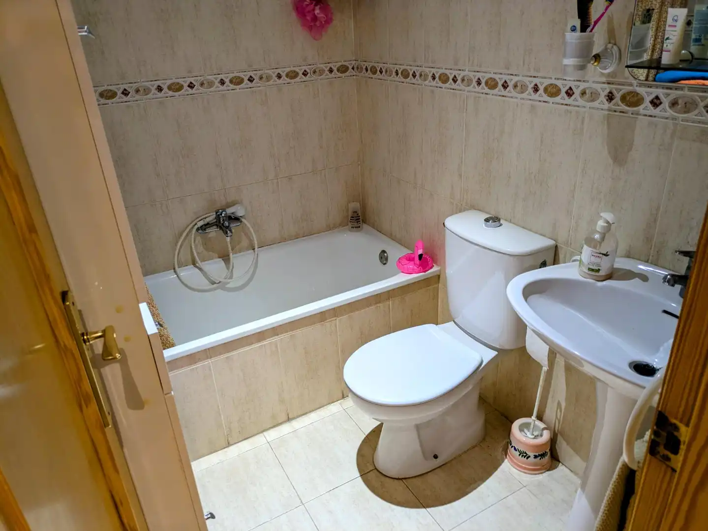 Badezimmer von Wohnungen zum Verkauf in Cullera mit Terrasse und Möbliert