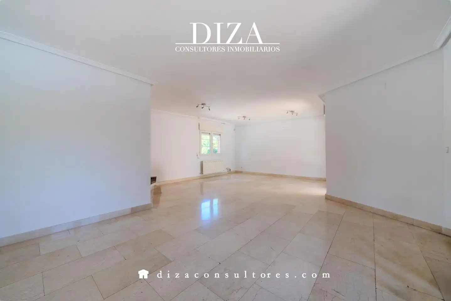 Casa con piscina en alquiler en De La Victoria, imagen 9