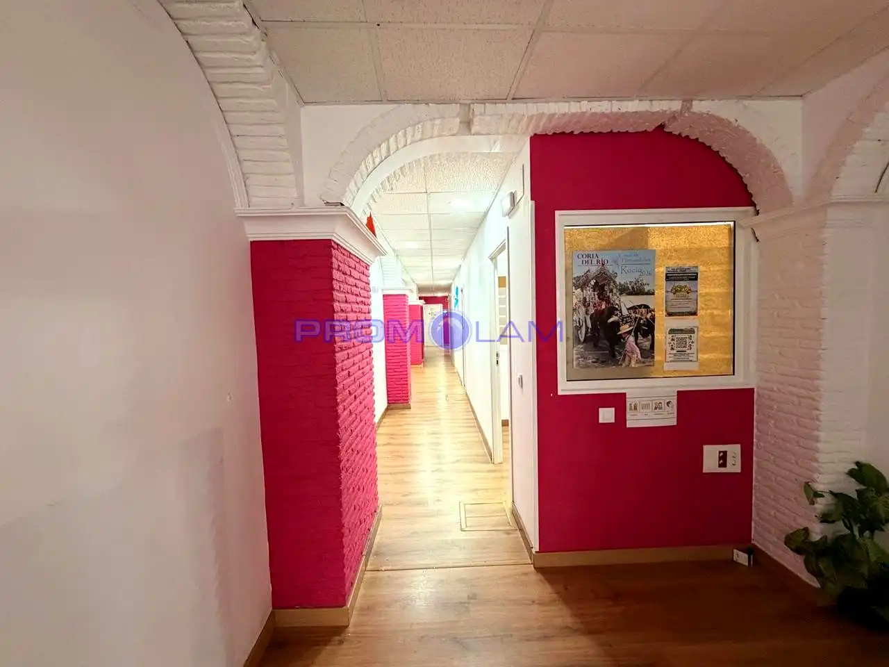 Geschaftsraum zur Miete in Carretero, Coria del Río