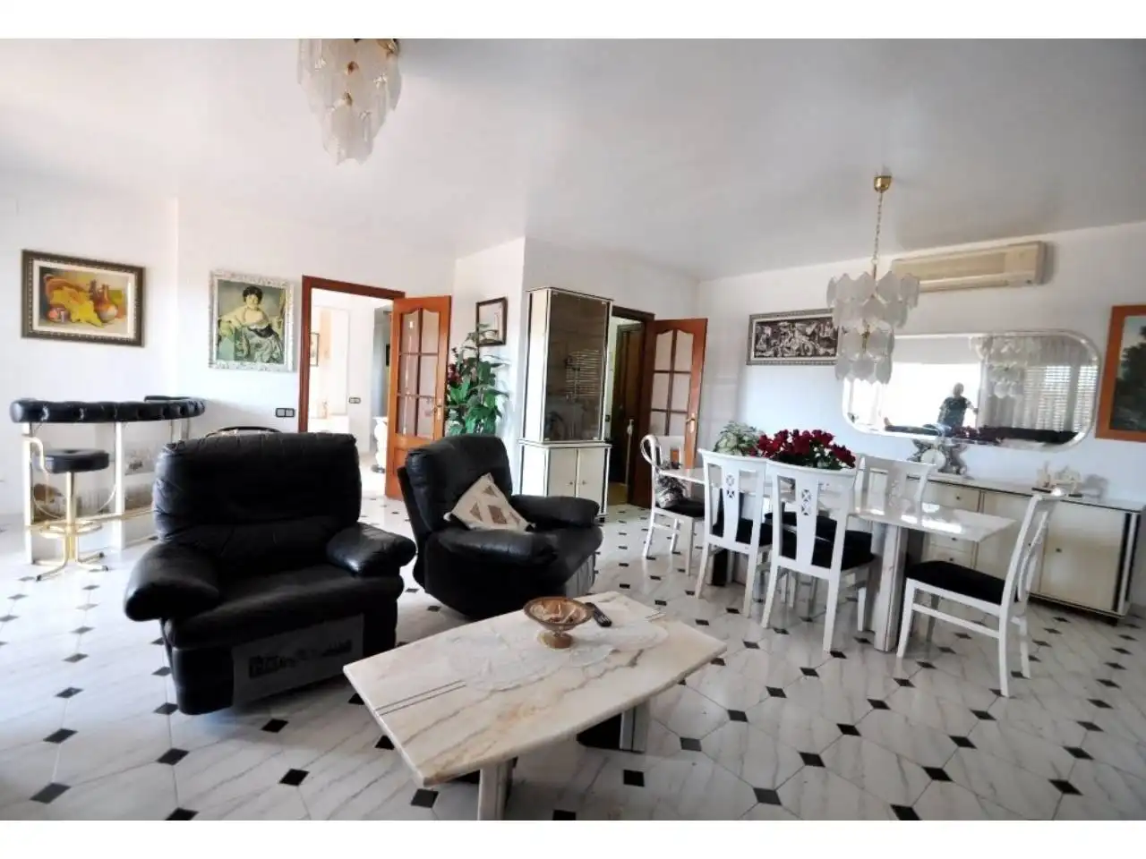 Menjador de Casa o xalet en venda en Lloret de Mar amb Terrassa, Piscina i Moblat