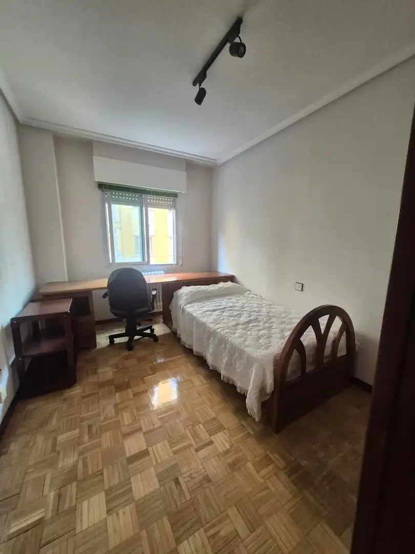 Flat for rent in Ávila, Ávila