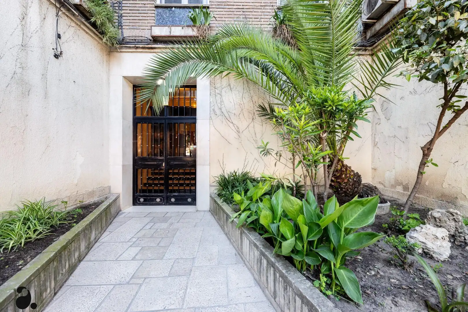 Flat for sale in Madrid  with Air Conditioner, Heating and Parquet flooring