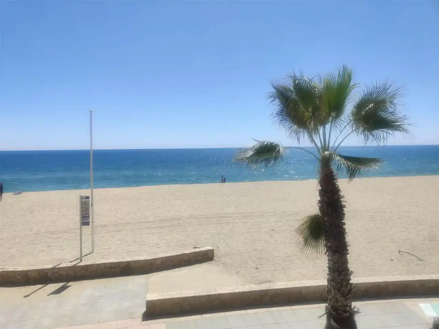 Vista exterior de Pis en venda en Cambrils amb Aire condicionat