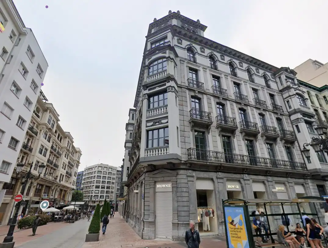 Büro mit Terrasse zur Miete in Calle Uría 16