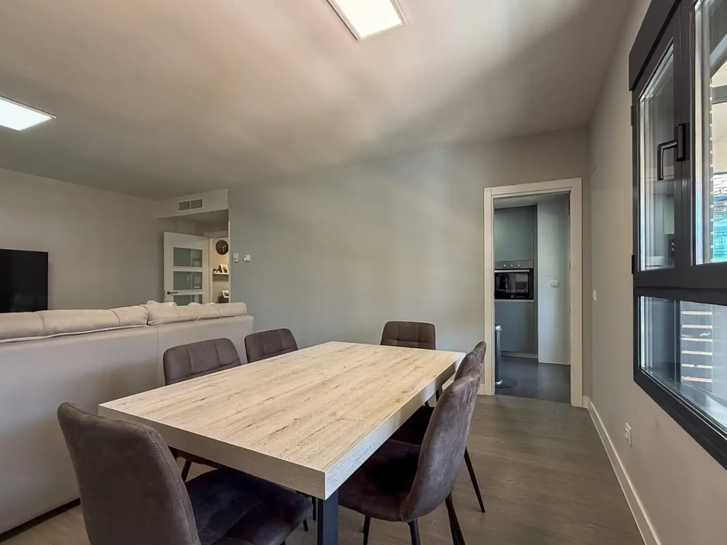 Comedor de Piso en venta en Guadalajara con Aire acondicionado, Calefacción y Terraza