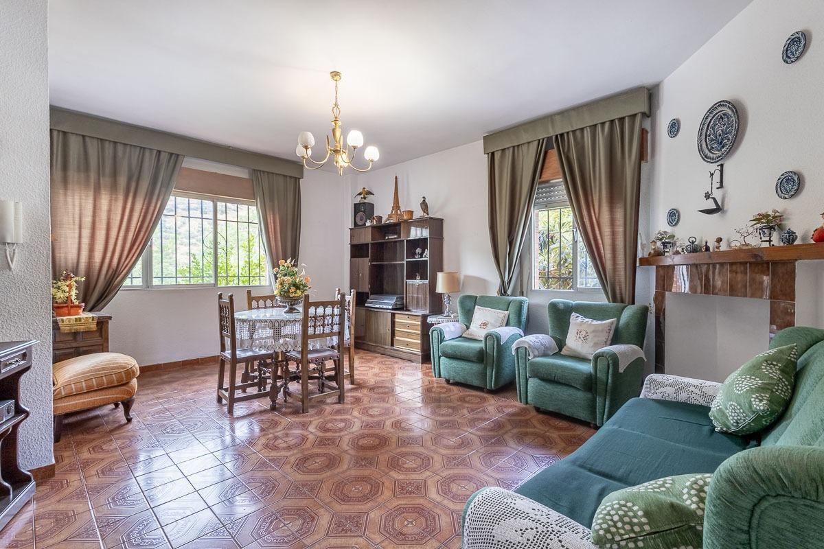 Living room of House or chalet for sale in  Granada Capital  with Private garden, Terrace and Swimming Pool