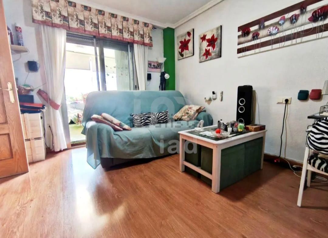 Living room of Single-family semi-detached for sale in San Vicente del Raspeig / Sant Vicent del Raspeig  with Air Conditioner, Heating and Private garden