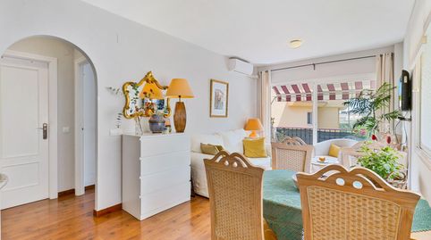 Foto 3 de Apartamento en venta en Los Pacos, Fuengirola