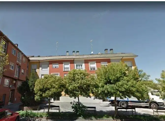 Individual en venta en Calle MURCIA 6