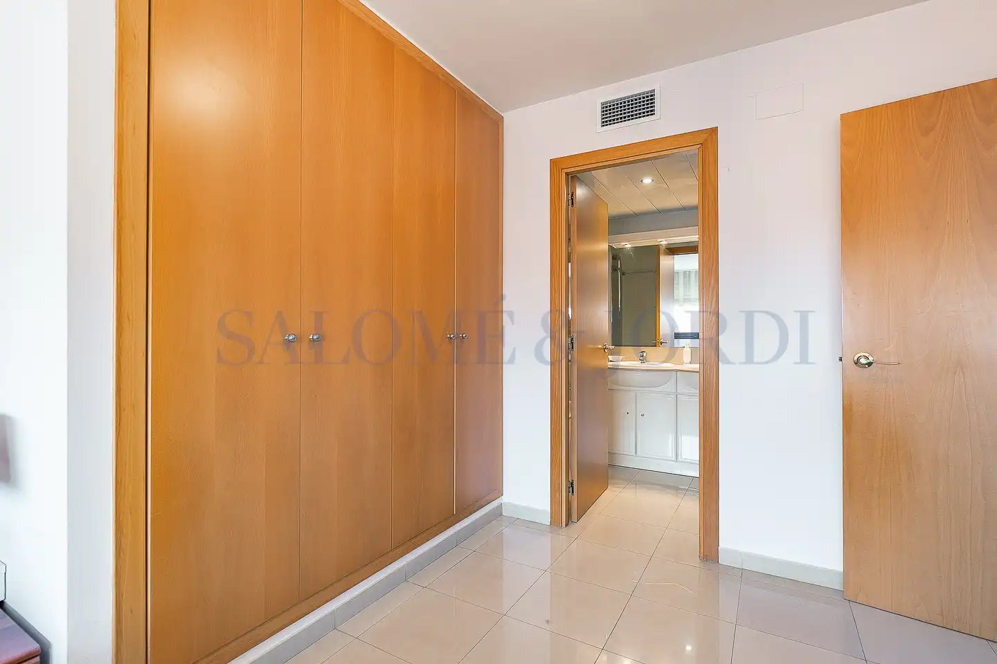 Casa adosada en venta en Cabrils con Aire acondicionado, Calefacción y Amueblado