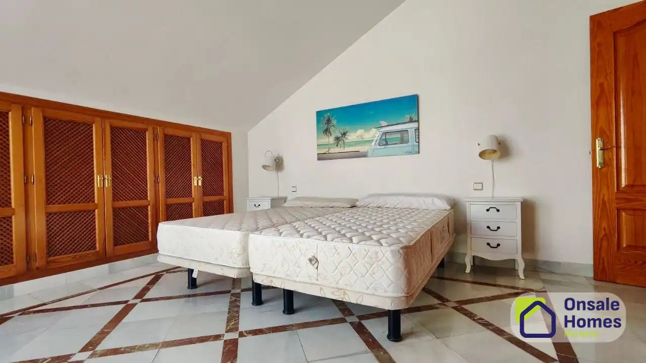 Duplex with terrace to rent in Calle el Califa, imagen 19