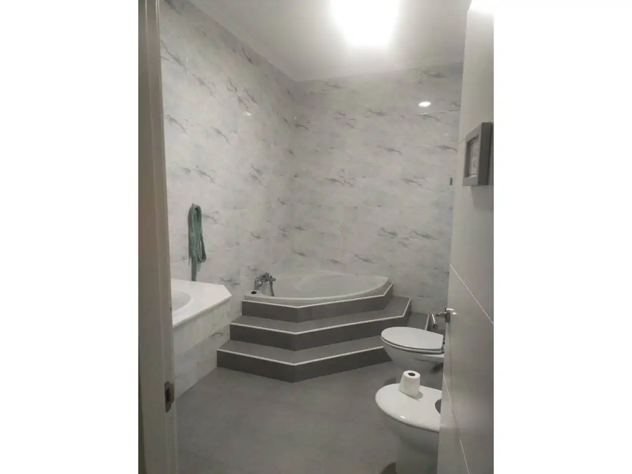 Baño de Casa o chalet en venta en Herencia con Aire acondicionado, Calefacción y Jardín privado