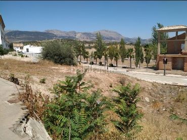 Terreny residencial en venda a Calle Julio Romero de Torres 23