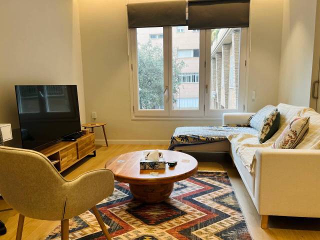 Piso en Alquiler en Riera de Cassoles en El Putget i el Farró