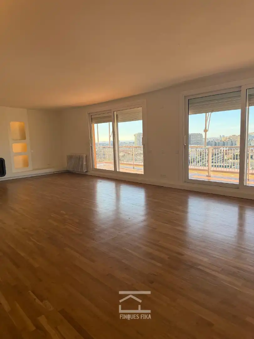 Habitación de Ático de alquiler en Barcelona con Aire acondicionado, Calefacción y Parquet
