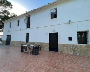 Vista exterior de Finca rústica en venda en Monforte del Cid amb Terrassa i Piscina