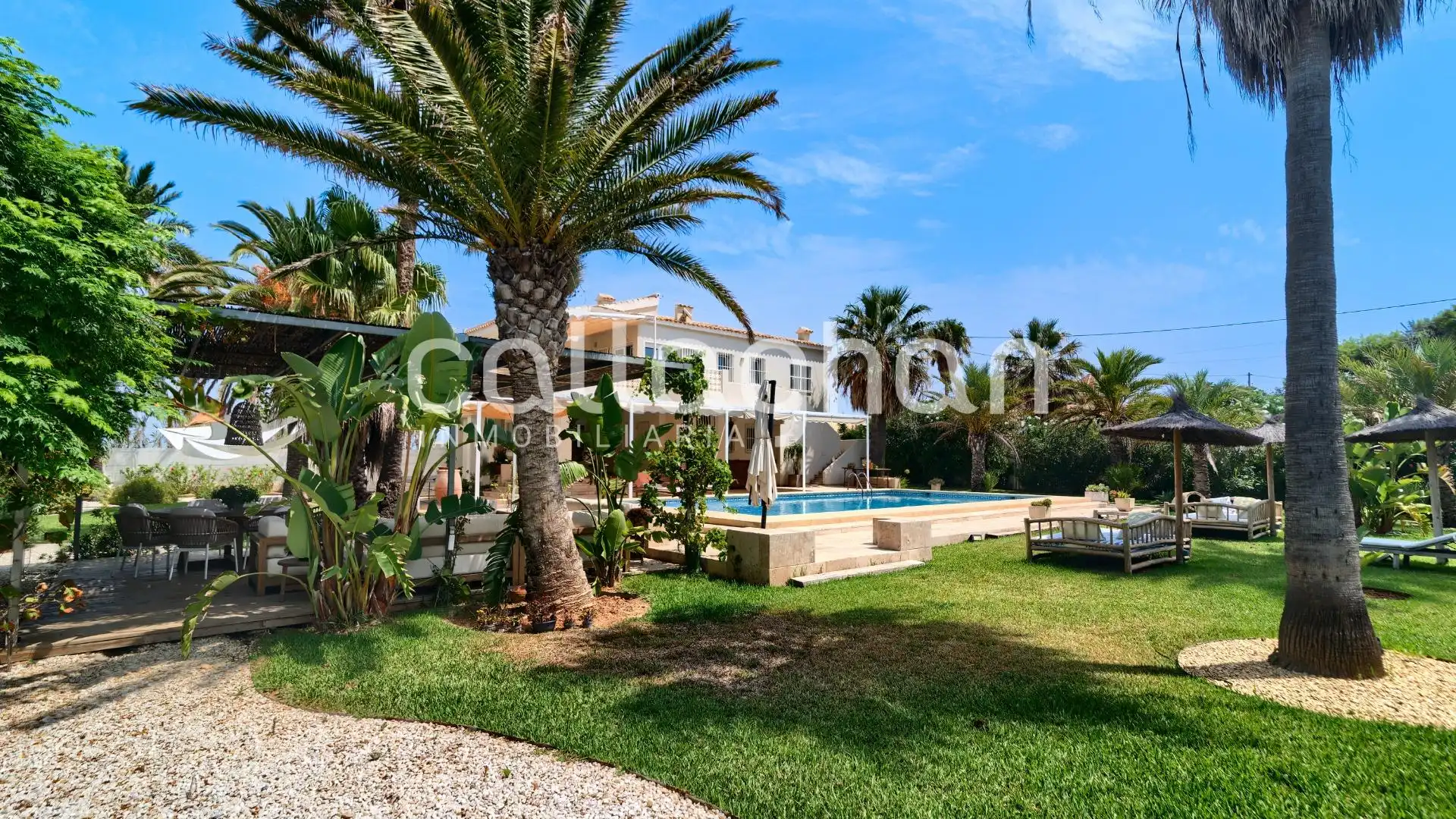 Piscina de Casa o xalet de lloguer en Dénia amb Aire condicionat, Calefacció i Jardí privat