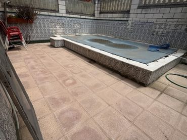 Maison mitoyenne avec balcon à vendre à Zona Hospital