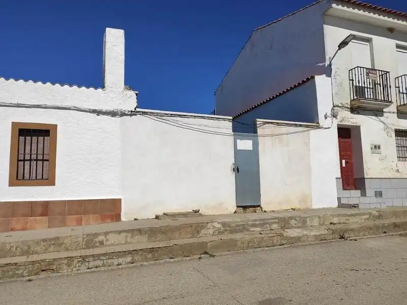 Terreny residencial en venda a Retamal de Llerena, imagen 2