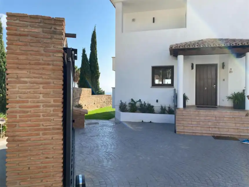 Casa con piscina in vendita a La Capellanía - El Higuerón, imagen 8