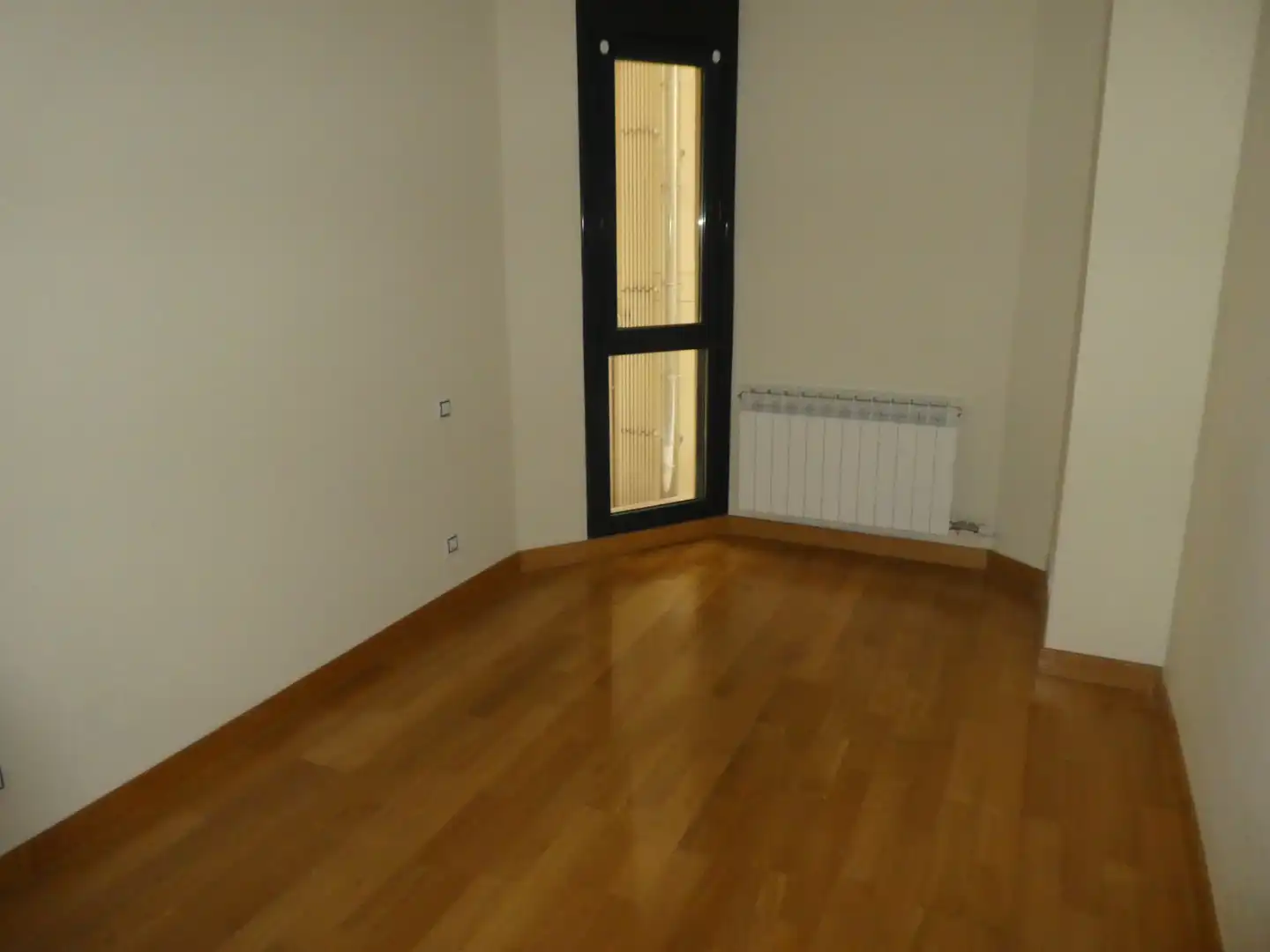 Dormitori de Pis en venda en Burgos amb Calefacció, Parquet i Traster