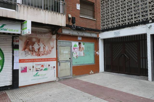 Local comercial en Alquiler en Calle Claudio Sánchez Albornoz en Parque Mayor