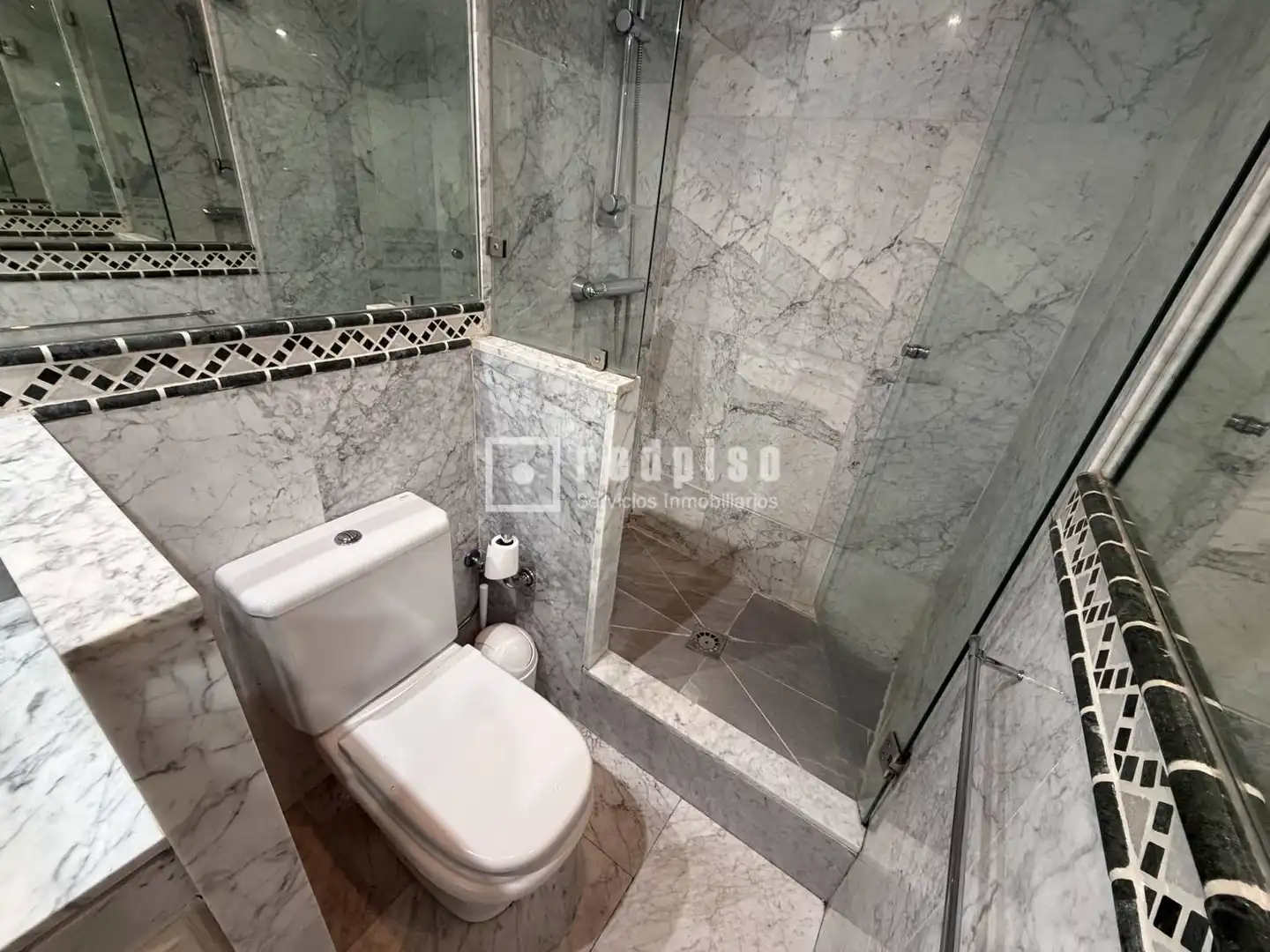 Baño de Apartamento de alquiler en Madrid con Amueblado
