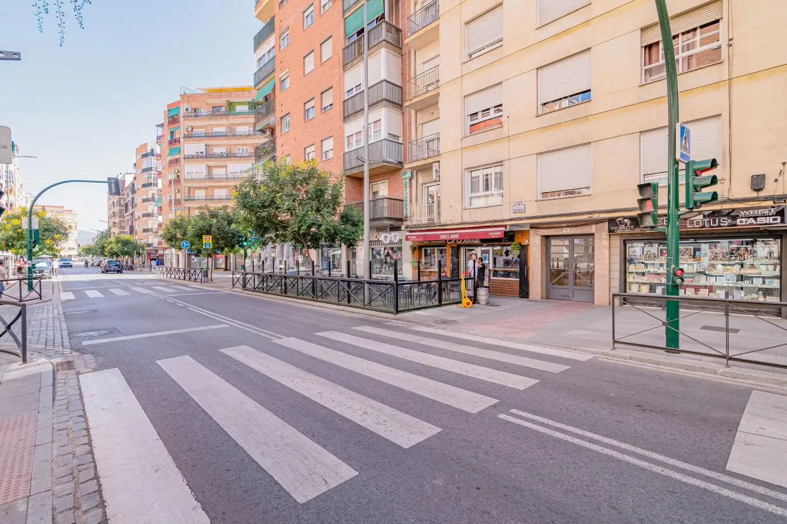 Vista exterior de Piso en venta en Granada con Amueblado