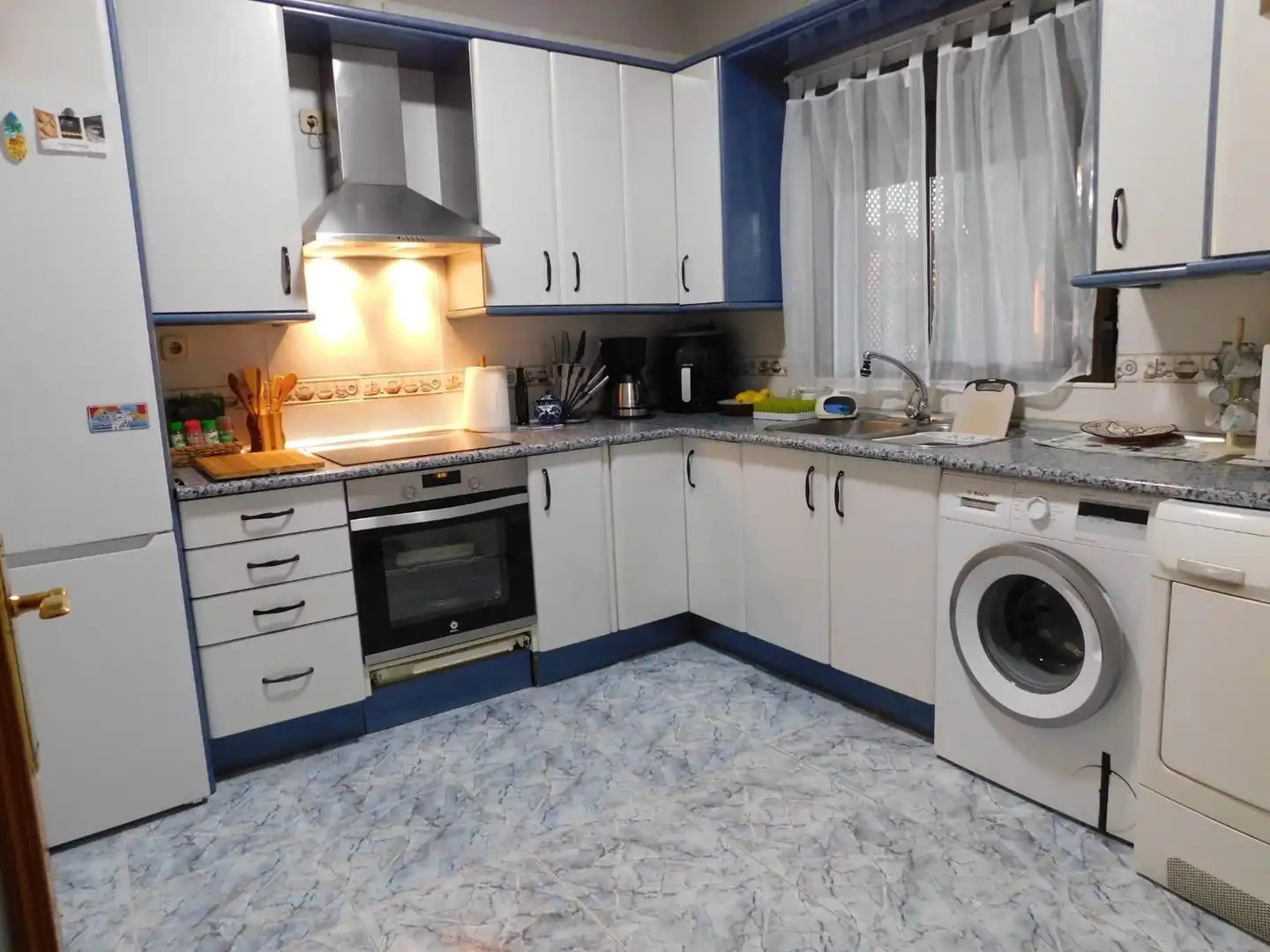 Cocina de Casa o chalet en venta en Palomeque con Aire acondicionado, Calefacción y Jardín privado