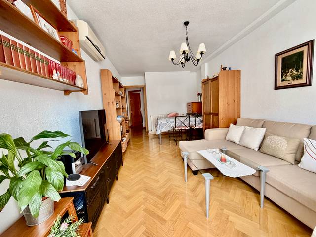 Piso en Venta en Calle de José en Almenara -Ventilla