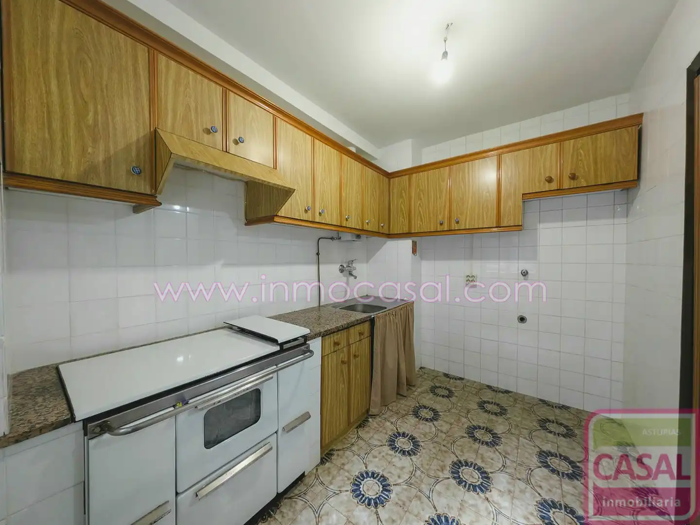 Küche von Wohnung zum Verkauf in Mieres (Asturias) mit Abstellraum