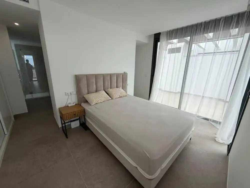 Attic for rent in Cancelada