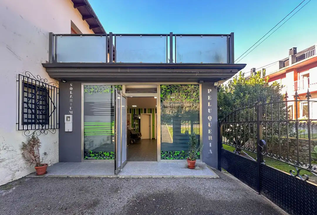 Vista exterior de Casa o xalet en venda en Piélagos amb Calefacció, Jardí privat i Terrassa