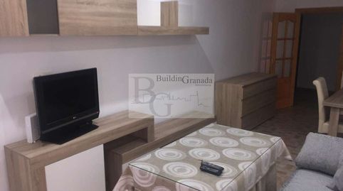 Foto 3 de Piso de alquiler en Rosaleda - Juventud, Granada Capital