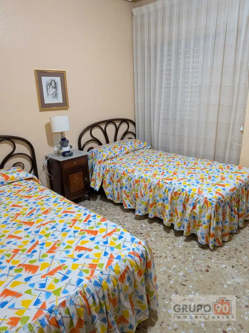 Habitación de Piso en venta en Requena, Valencia